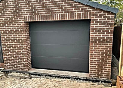 Automatic L Ribbed Anthracite Grey Automatic Sectional Garage Door 